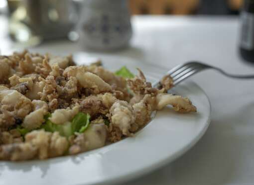 Restaurant table ready to eat